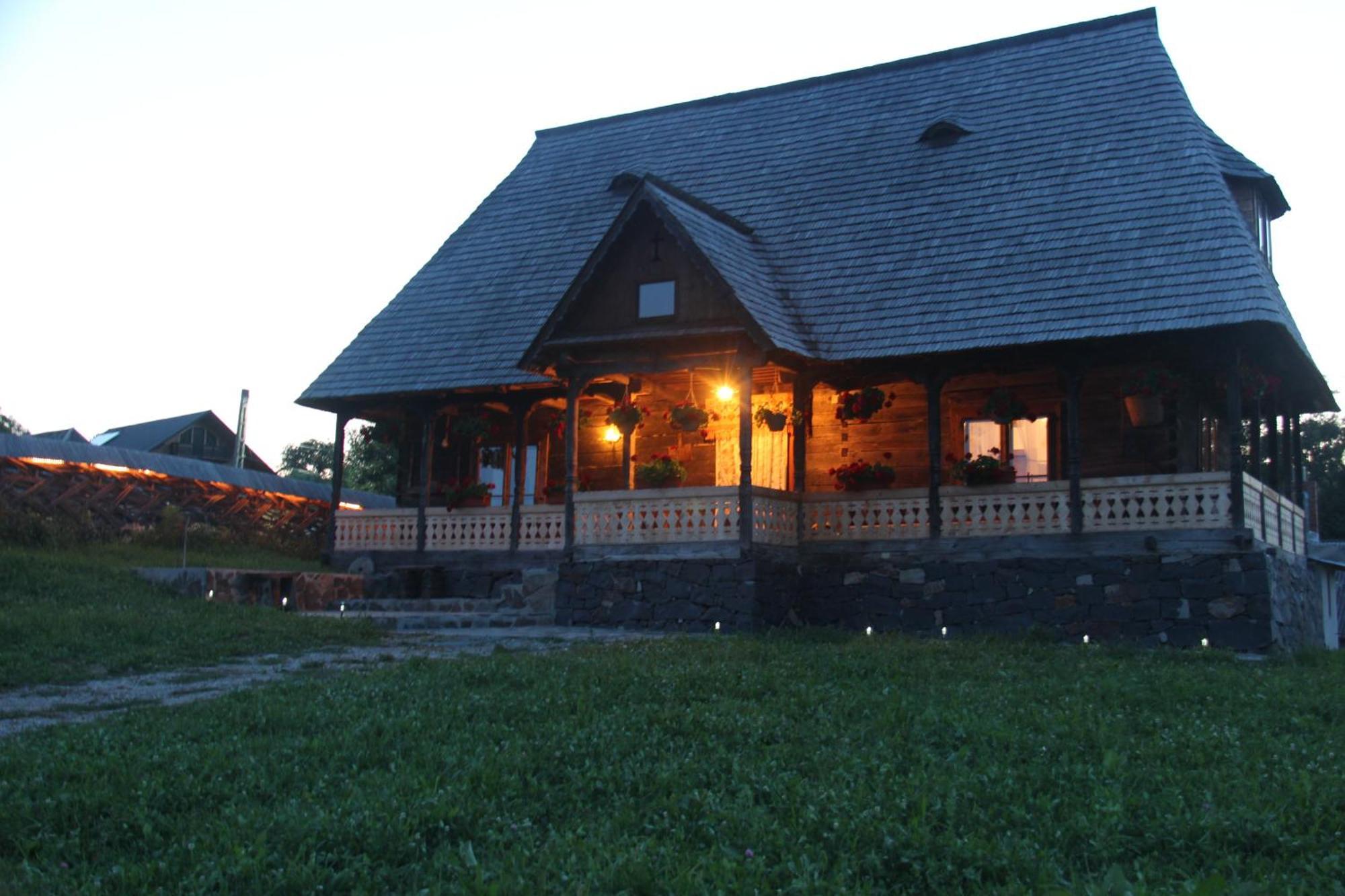 Casa Veche Breb Hotel Buitenkant foto